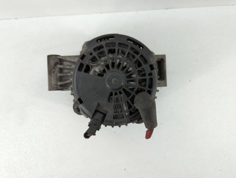 2007 Isuzu Ascender Alternador Gerador Conjunto de Carregamento Motor Fabricante de Equipamento Original BZZ3F - Imagem 3 de 4