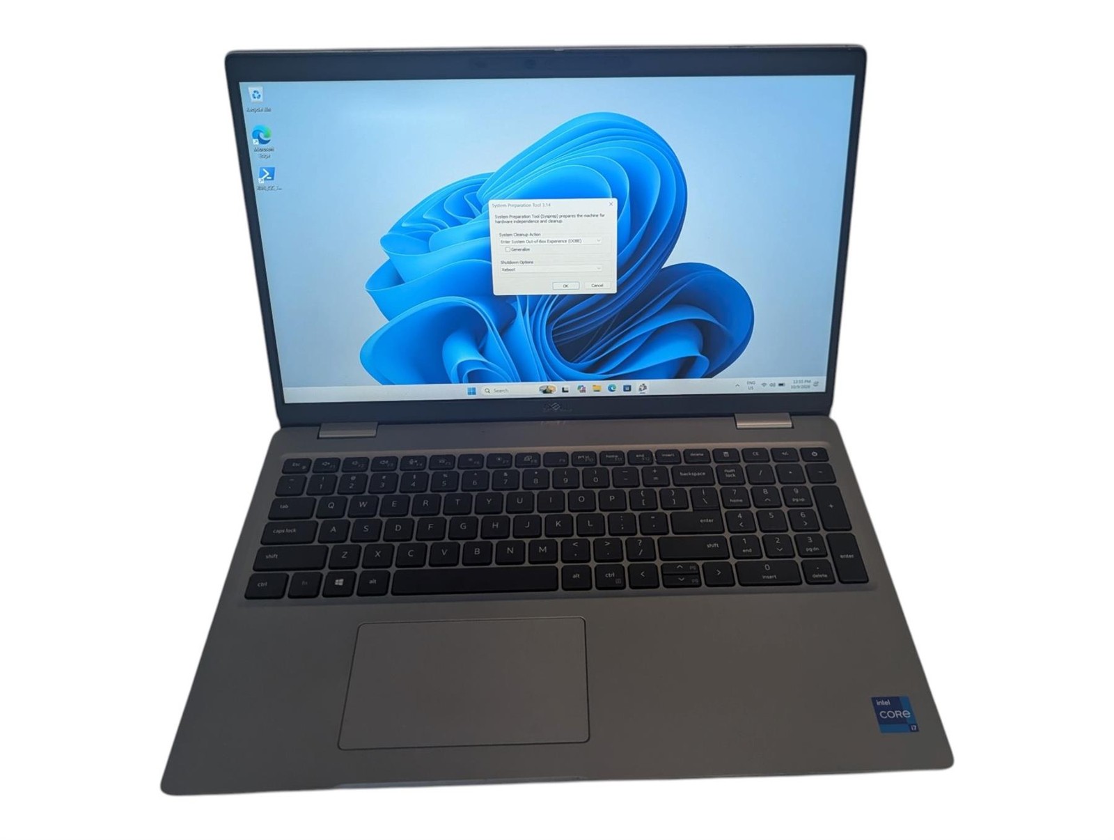 dell latitude 5520, 15.6-Inch Laptop, with i7-1185g, 512GB Nvme