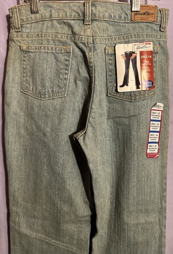 Levi Girl's Youth Regular Slim Fit Boot Cut Denim Jeans Pants Size 16 - Picture 8 of 9