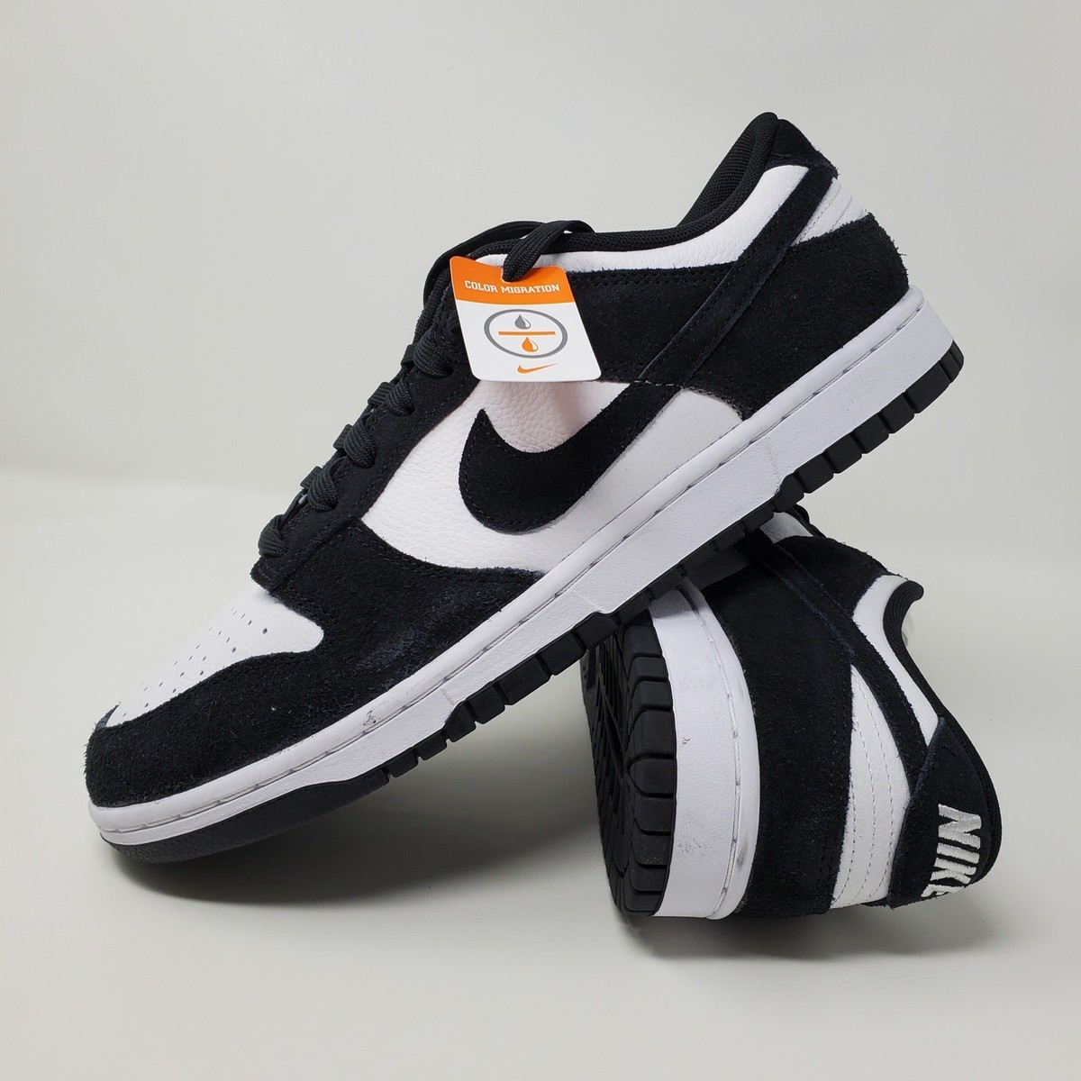 Nike Dunk Low Retro SE ‘Suede Panda’ Nike Dunk Low Suede Panda ? Review & On Feet ? - YouTube main image 3