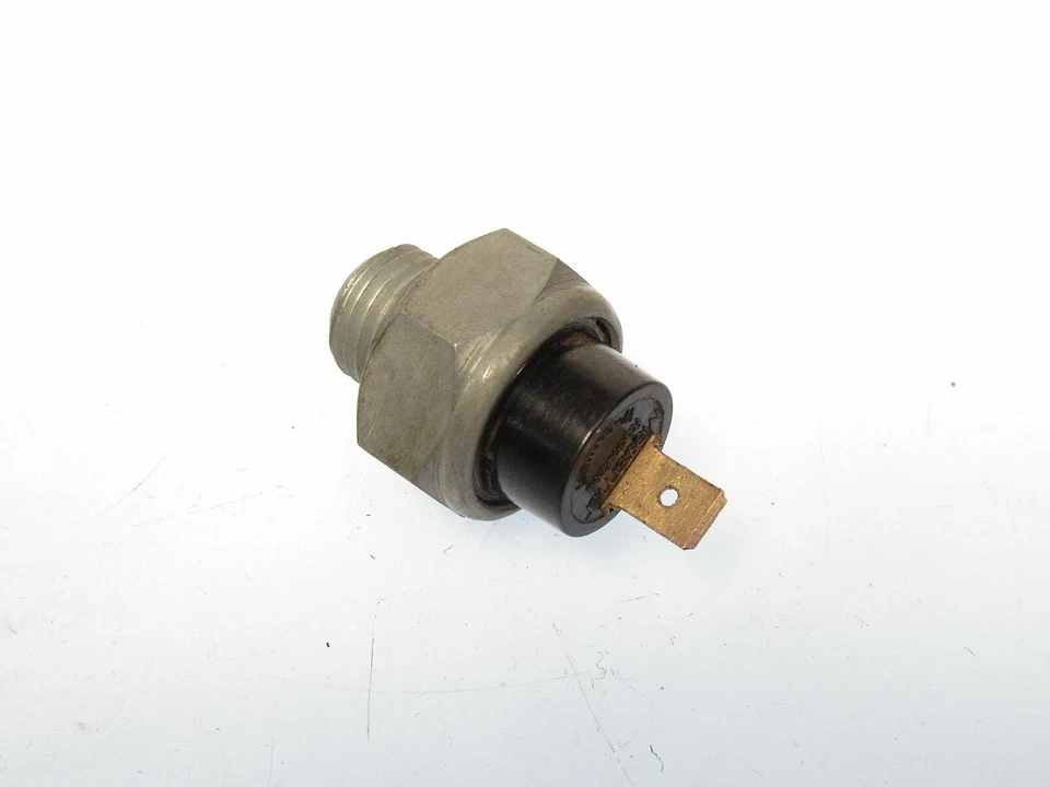 油压开关适用于 Simca 1000 & 1204 全新 Beck 品牌 111.023 — 第 2/2 张图片