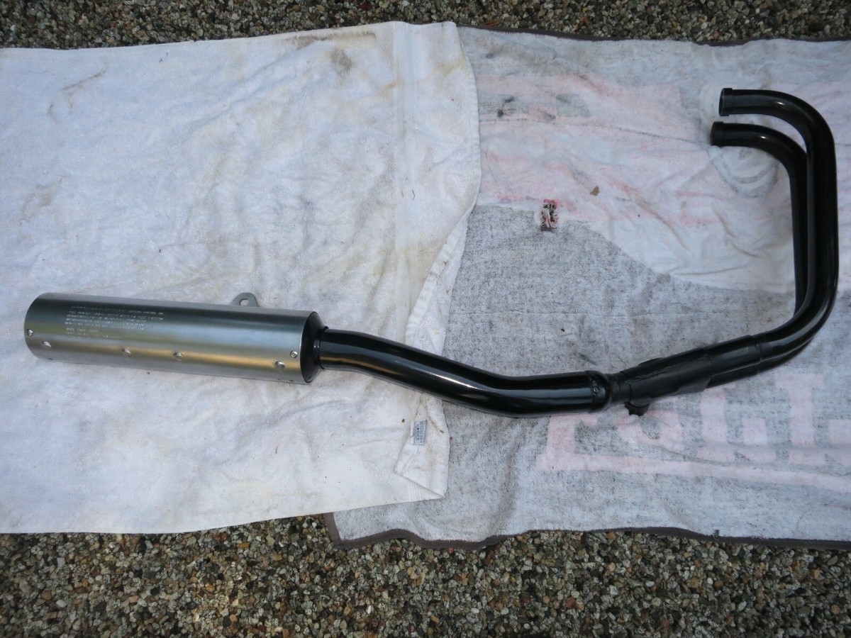 KAWASAKI ZX600 NINJA 1985-89 RIGHT SIDE EXHAUST / MUFFLER