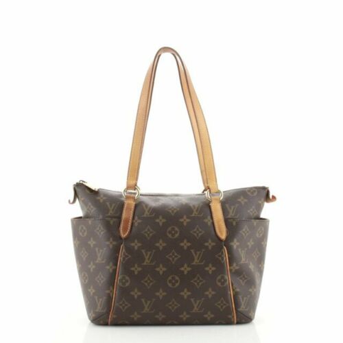 LOUIS VUITTON Totally GM White Checkered Coated Canvas Shoulder