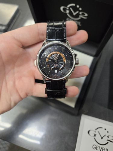 Reloj Gevril GV2 Giromondo Cristal de Zafiro Hecho en Suiza Limitado 271/500 42mm - Imagen 4 de 10