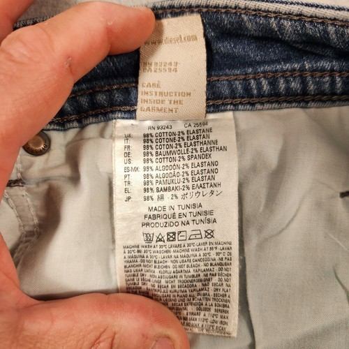 DIESEL MENS JEANS SIZE 31 BUSTER STRAIGHT SLIM STRETCH DISTRESSED BLUE DENIM - Picture 11 of 14