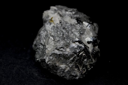 Skutterudite ( cobalt mineral ) 442 gr. Bou Azzer, Morocco. (C) - Picture 3 of 3