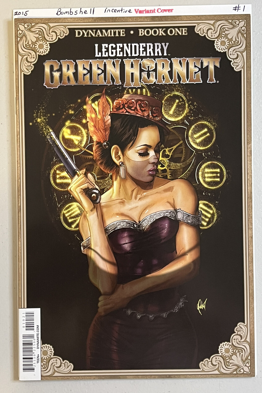 LEGENDERRY GREEN HORNET #1 Book One Dynamite 2015 Cover B Bombshell Variant