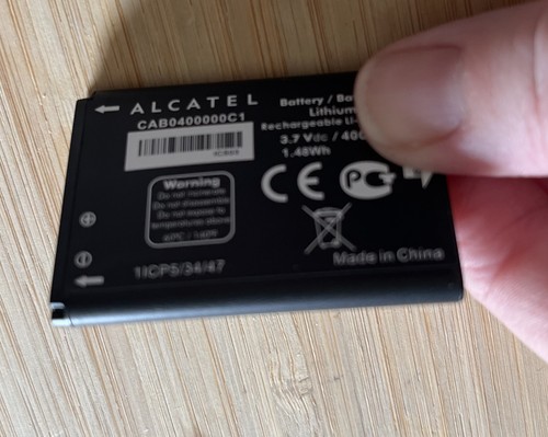 Alcatel OneTouch 1016G (10.16G) Easy Use Basic Mobile, entsperrt, originalverpackt  - Bild 9 von 17