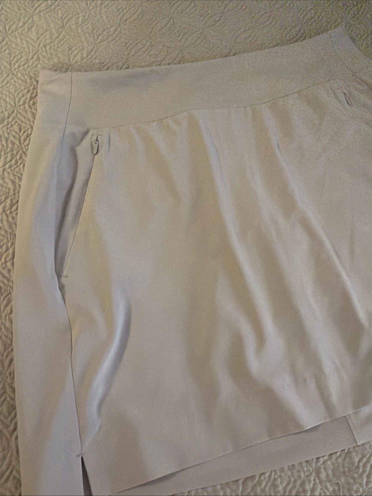 Athleta SoHo Skort Women’s Size 10 Tan Pull On Hiking Tennis Golf Zip Pocke
Opens in a new window or