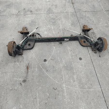 7701472472 Assale post.  RENAULT CLIO 2a Serie 1.2 Ber. 3p/b/1149cc