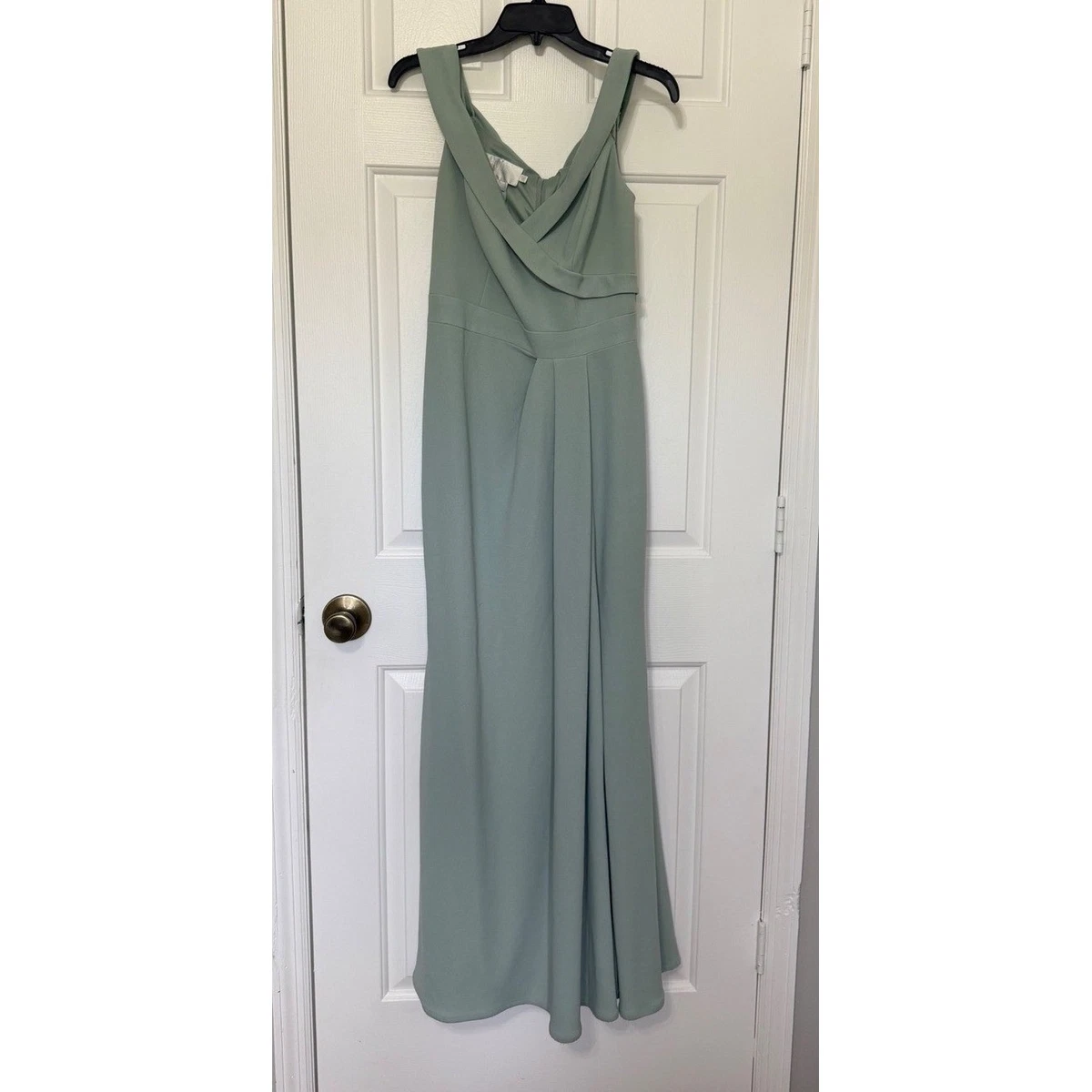 david's bridal sage green bridesmaid dress Formal Wear for sale Olive green Wood:Saddle Cherry wooden dressing Krithi Shetty | Matakka-ing