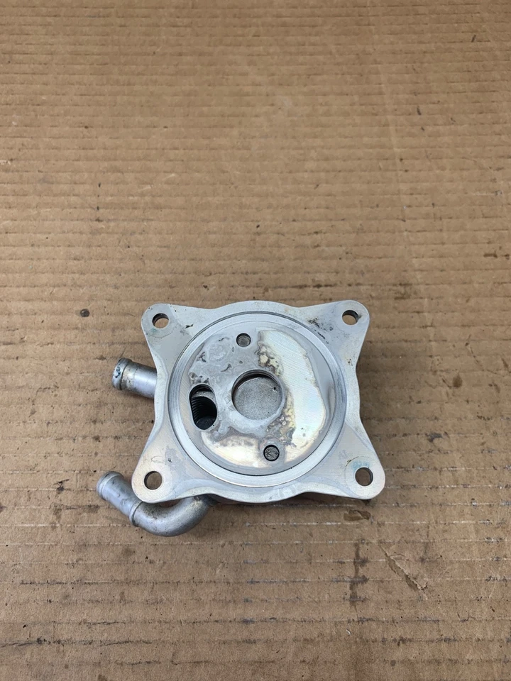 Conjunto de enfriador de aceite refrigerante motor Kawasaki Ninja ZX-10R 11-15 39067-0709 Foto 2 de 4