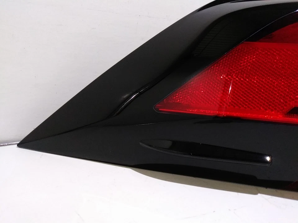 2019 - 2025 Toyota Rav4 LED Outer Tail Light Driver Left LH OEM 9026 - Image 2 of 4