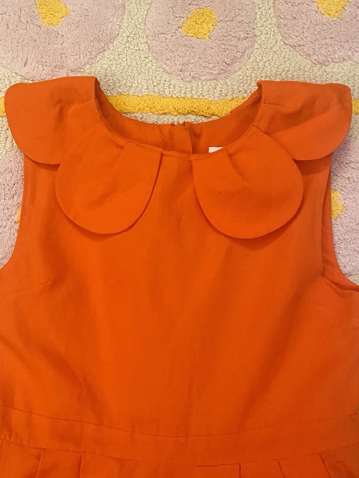Vestido Jacadi Paris Niña Naranja Profundo con Collares de Pétalos. Totalmente Forrado - Talla 12T Foto 2 de 4