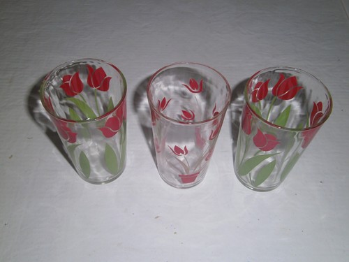 THREE Mid 20th Century Red Tulip Swanky Swig Type 4.5" Glasses GREAT! - Picture 3 of 3