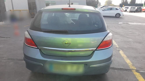 94710105 Puerta Trasera Izquierda para OPEL ASTRA H BERLINA Cosmo 2006 1028733 - Imagen 6 de 10