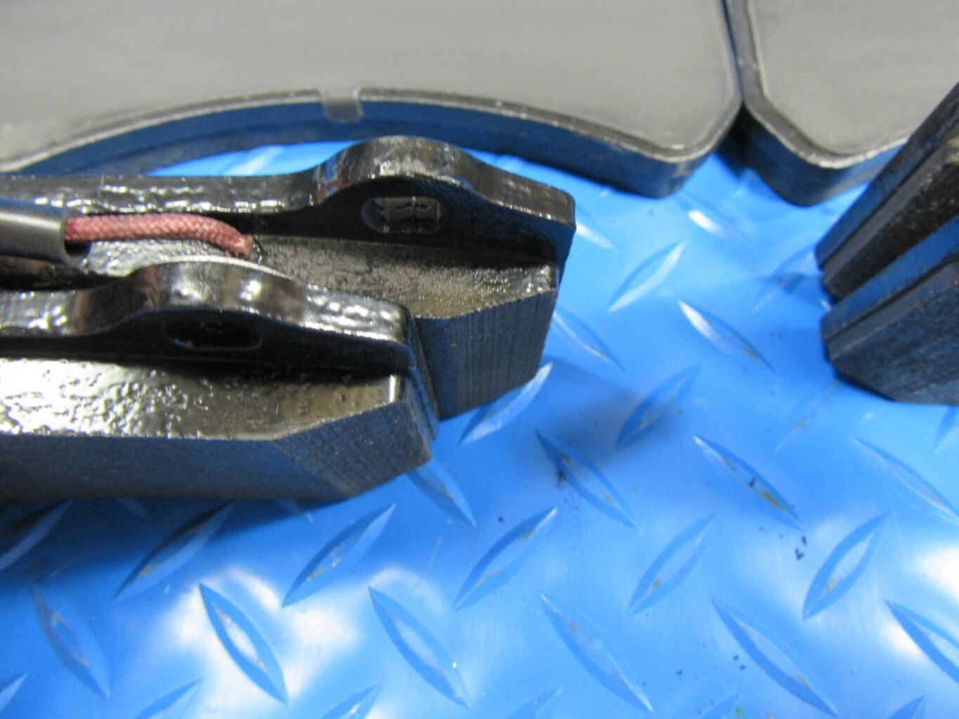 Maserati Ghibli Quattroporte front rear brake pads PREMIUM QUALITY 17 -24 #6595