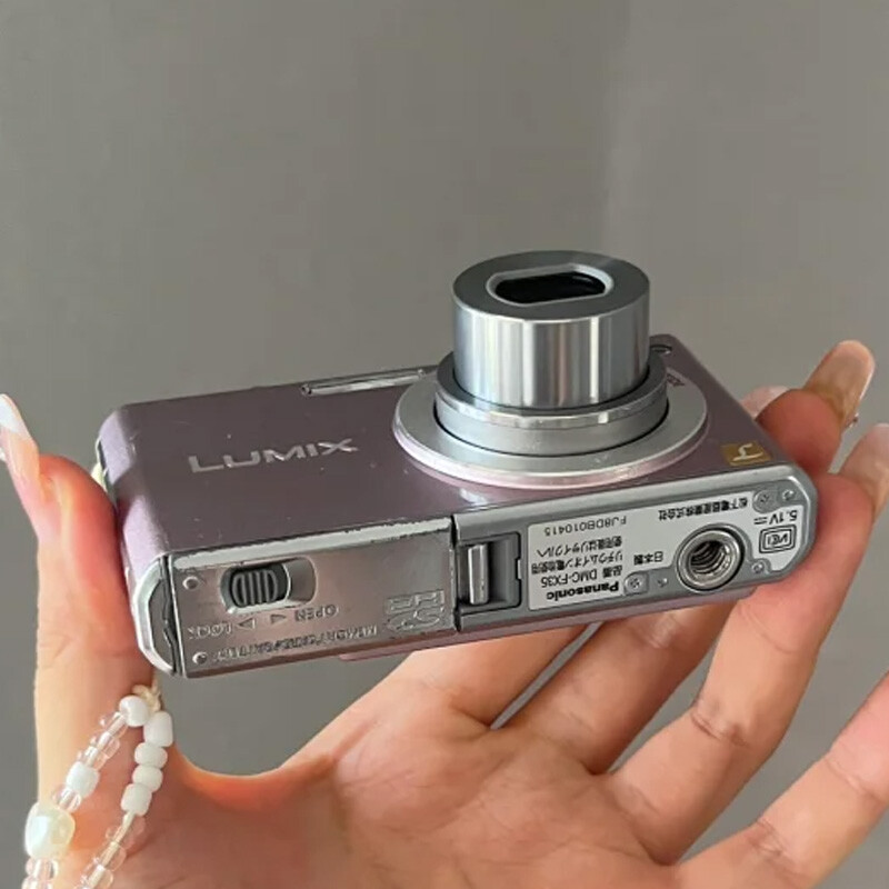 Panasonic LUMIX DMC-FX35 ピンク s-l400.jpg