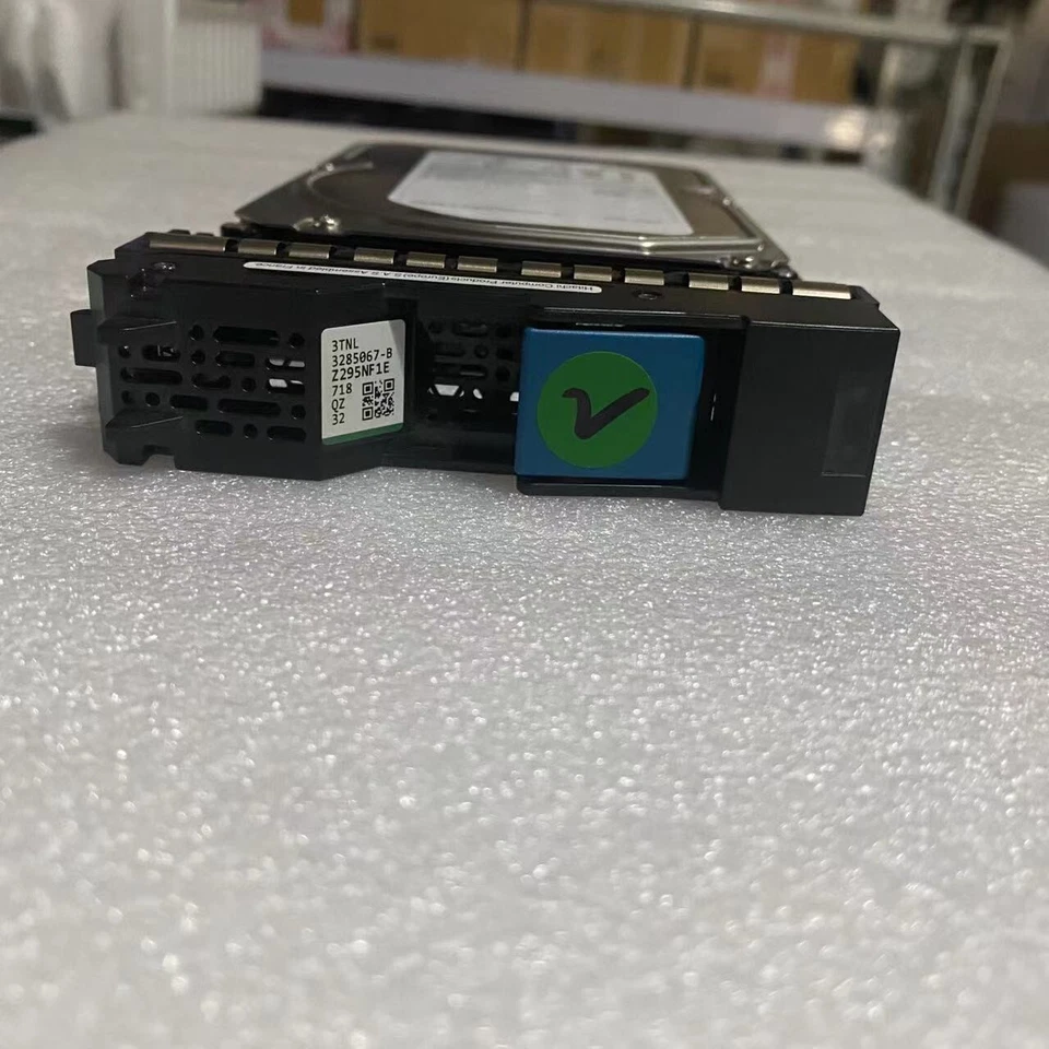 HITACHI 3285067-B   HUS 3TB SAS 7.2K RPM HDD FOR HUS 110 130 - Image 4 of 4