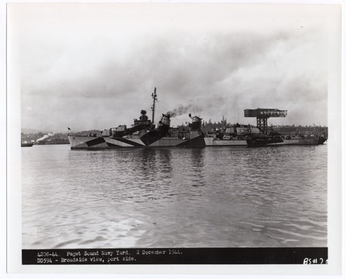 1944 Destroyer DD-594 USS Hart at Puget Sound 8x10 Original Official News Photo