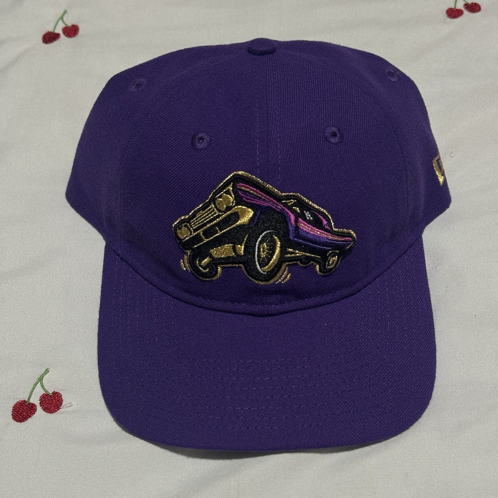 Picture 1 of 4