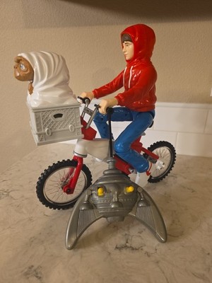 E. T. the Extra Terrestrial/Elliott BMX R/C Bicycle Toys r Us Exclusive w/Remote