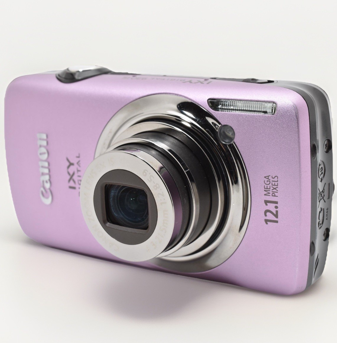 Canon IXY DIGITAL 930 IS Purple Pink W/Battery, Charger Made In