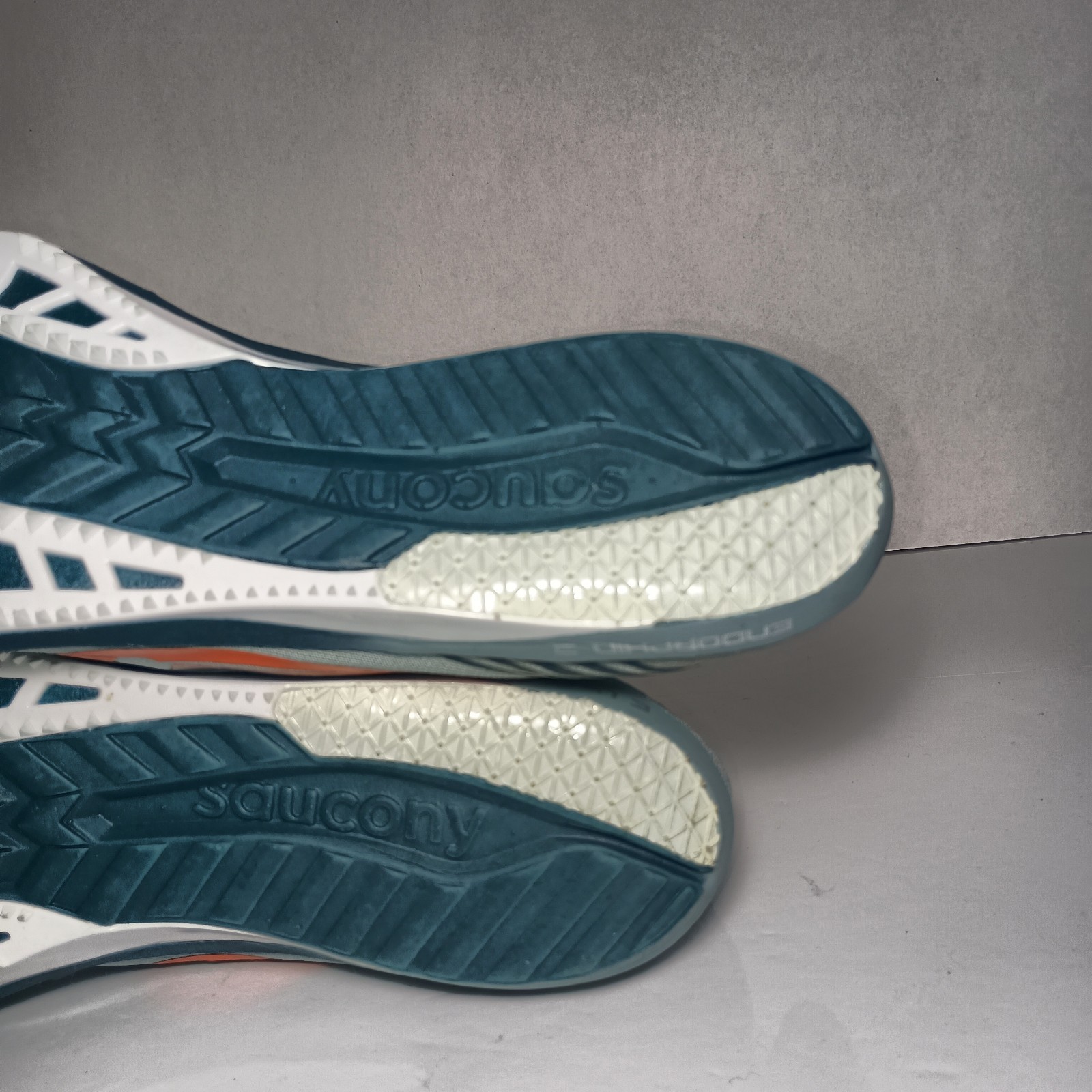 Size 10.5 - Saucony Endorphin 3 Men's Track Shoes S29070-2 W/ Spikes & Tool thumbnail 14