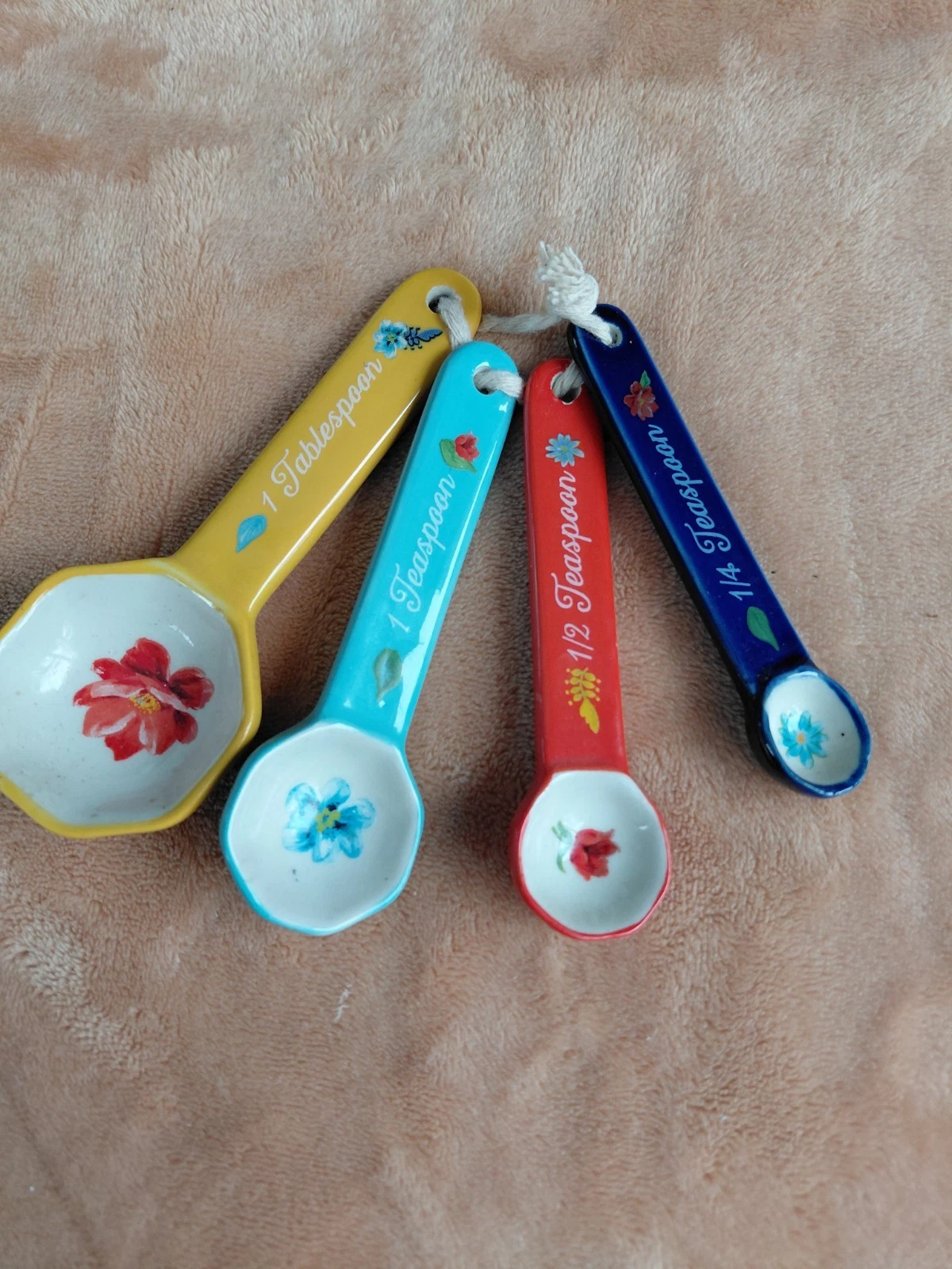 Pioneer Woman Wild Flower Ceramic Measuring Spoons Set Of 4