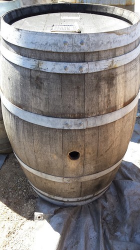 Authentic Used Oak Wine Barrel - Bordeaux - Picture 3 of 5