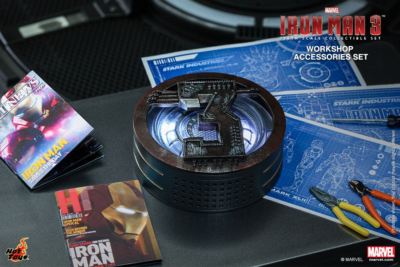 Hot Toys ACS002 - Iron Man 3 - Workshop Accessories Set - New 4897011185859