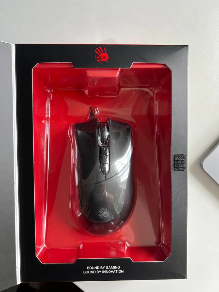 A4Tech (Bloody) V3m Black 7 Buttons 1 x Wheel USB Optical Gaming Mouse - Image 4 of 4