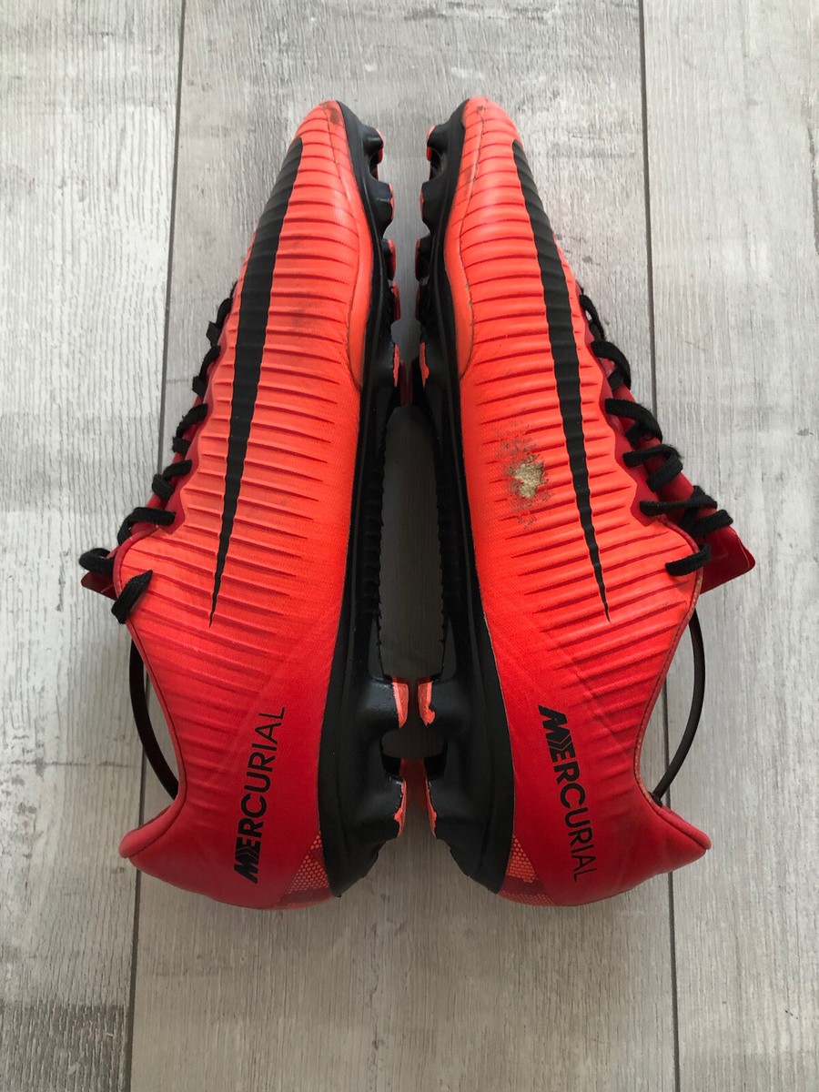 Nike Mercurial Vapor 11 Red Soccer Cleats US9.5 UK8.5 | eBay