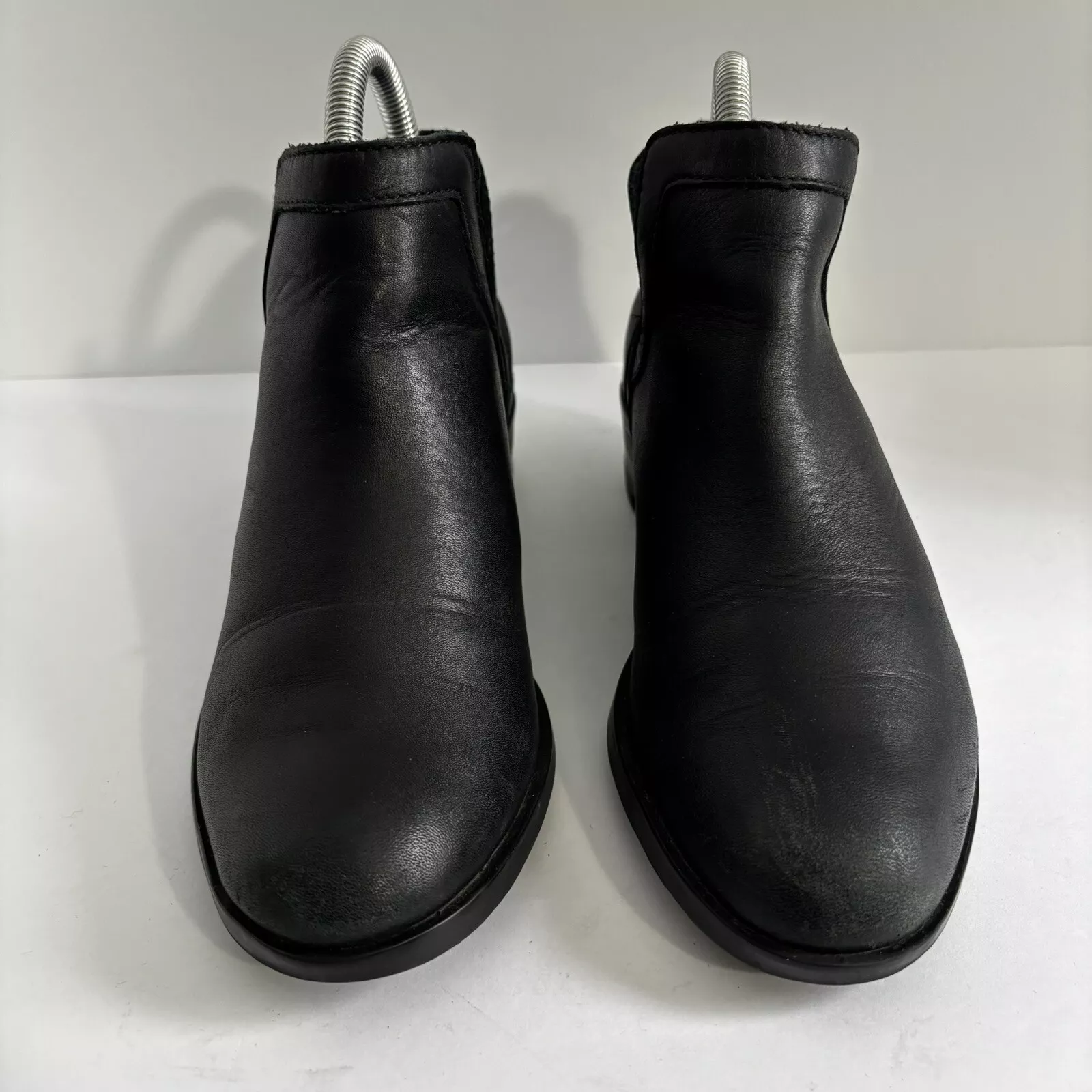 sorel lolla ii cut out leather boots