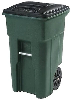 Plastic Household Trash Cans & Wastebaskets