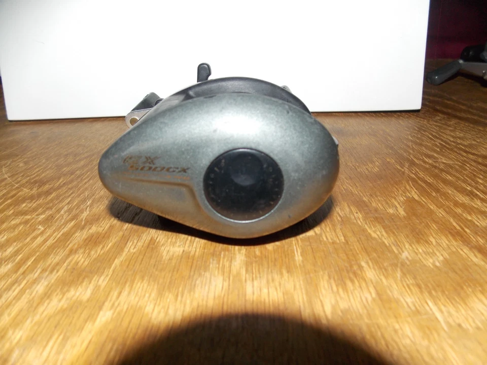 Quantum EX 500CX Baitcast Reel HI-Speed (Missing Cap) Works Great  CLEAN  2/26 - Image 3 of 4