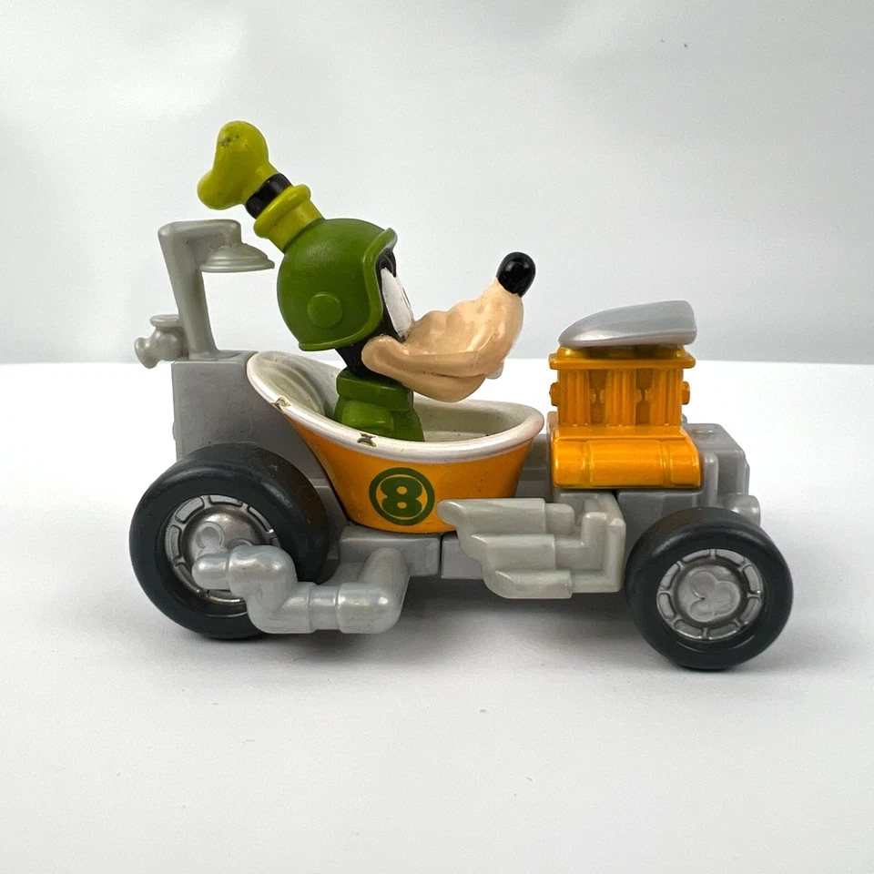 Disney Mickey and the Roadster Racers Die Cast Goofys Turbo Tubster 3" - Image 4 of 4