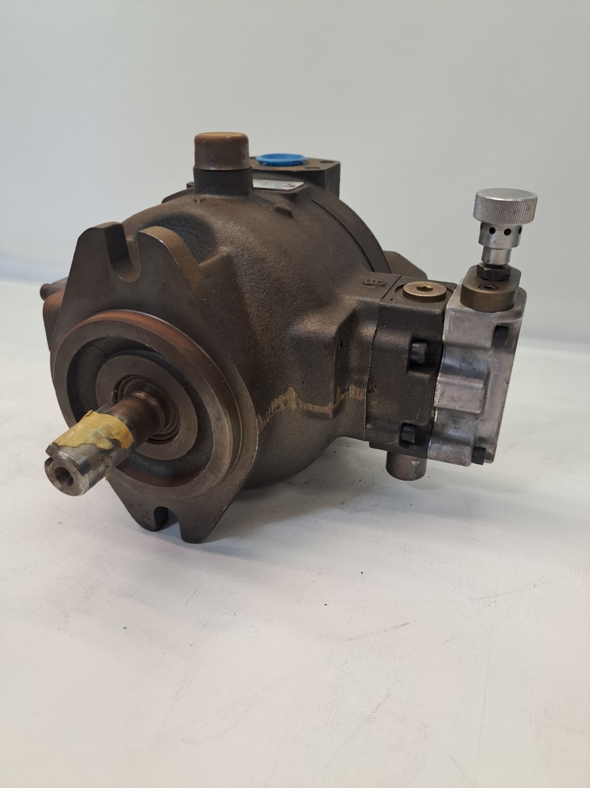 Bosch PSV PNCF 25ERM 63 Hydraulic Variable Vane Pump MFG 6925915 New no box