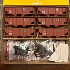 Accurail 2614 HO Scale Southern Pacific 6 Number Set USRA 55 Ton Hopper