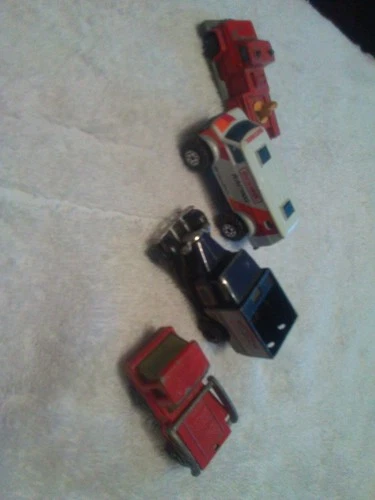 lot of 4 vintage Matchbox vehicles