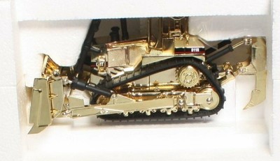 Norscot 55062 Cat D11r Tractor 75th Anniversary Gold Diecast