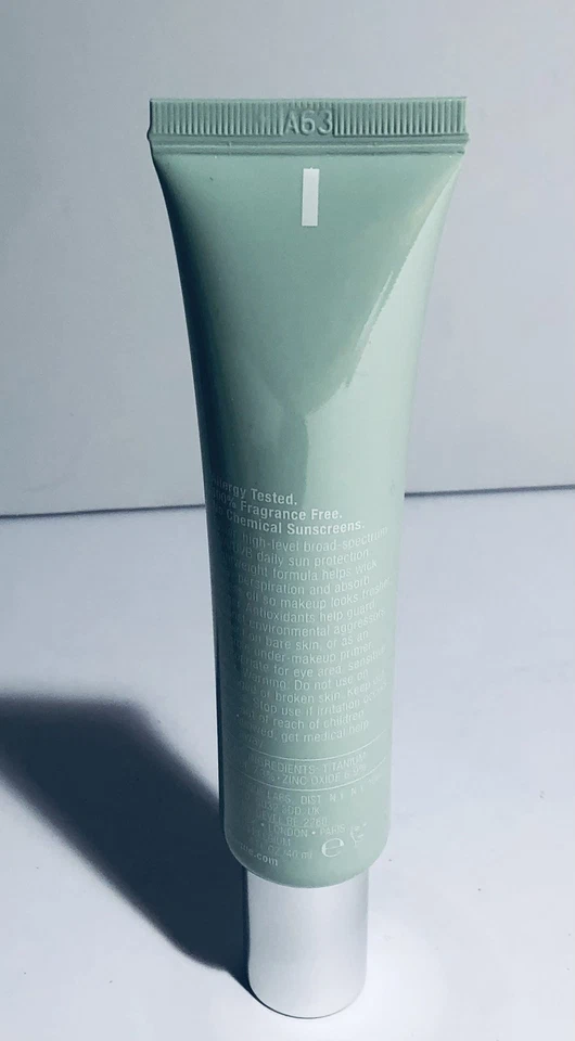 Protector facial diario sin aceite Clinique City Block FPS 25 tamaño completo nuevo en caja Foto 3 de 4