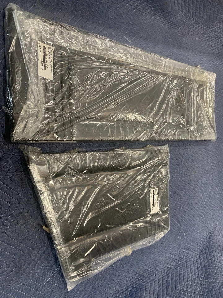 Dodge Dart 1968 Super Stock paneles de puertas delanteros y traseros de techo rígido personalizados legendarios Foto 4 de 4