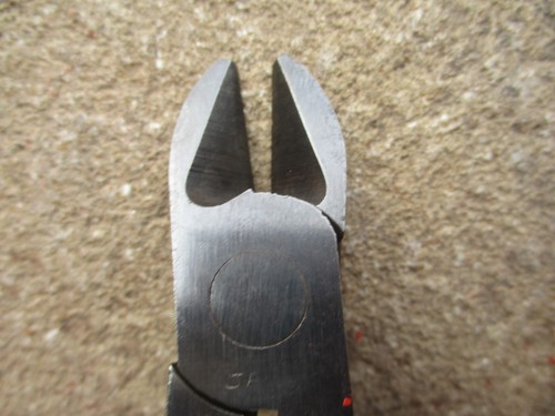 DIAGONAL WIRE CUTTERS MARKED SB #480 TIPS BROKE, CAN NOT SEE IF A LETTER MISSING - Picture 8 of 12