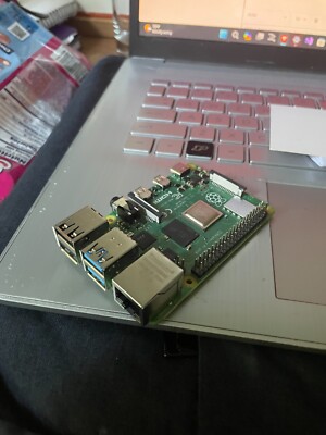 Raspberry Pi 4B (ARM Cortex A72, 1.5GHz 4GB LPDDR4 RAM) Single Board Computer...