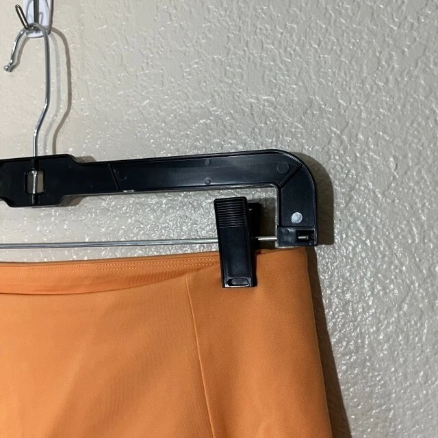 girlfriend-collective bike gym workout athletic shorts
