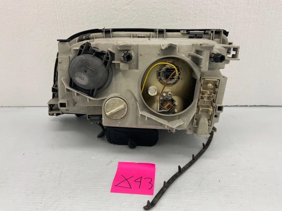 1995 年 1996 - 1999 年梅赛德斯 - 奔驰 W140 S500 S320 发球杆 LH 侧卤素车头灯 原始设备制造商 — 第 4/4 张图片