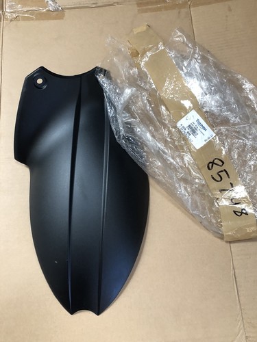 Triumph Speed Triple 1050 2012-2016 Hugger Rear Mudguard T2300664 New - Picture 3 of 3