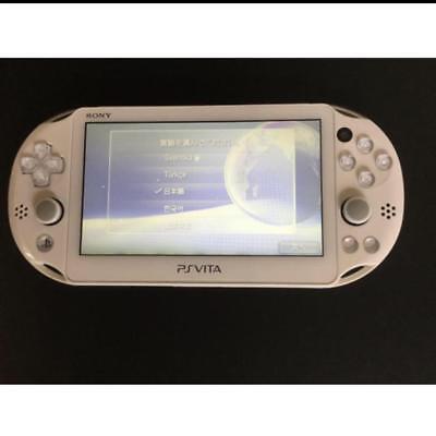 ps vita 2000