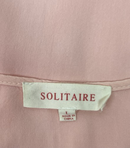 Solitaire Size Large Peach Floral Embroidered V-Neck Top Short Sleeve - Picture 3 of 6